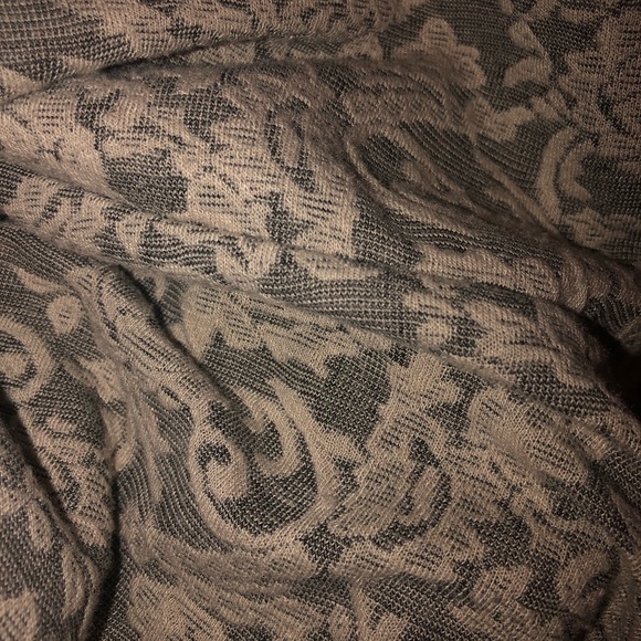 Blouse - Picture 6 of 6